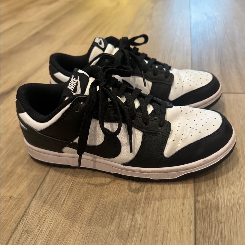 Nike Dunks.